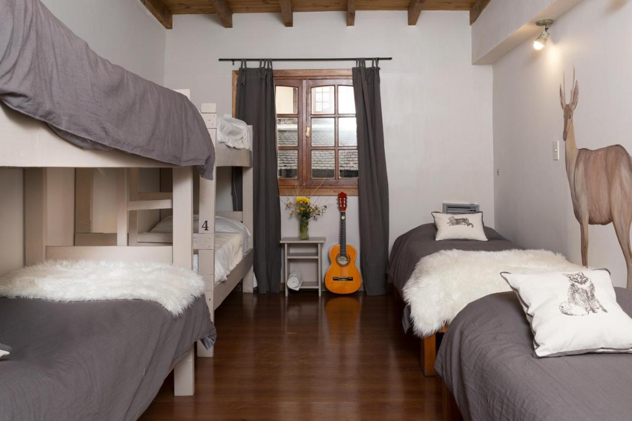 La Justina Hostel San Carlos de Bariloche Bagian luar foto