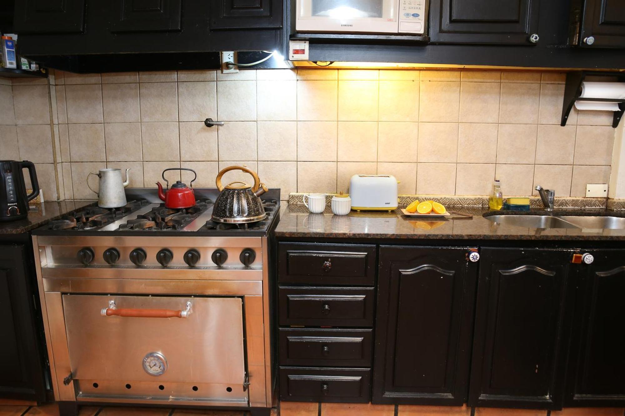 La Justina Hostel San Carlos de Bariloche Bagian luar foto
