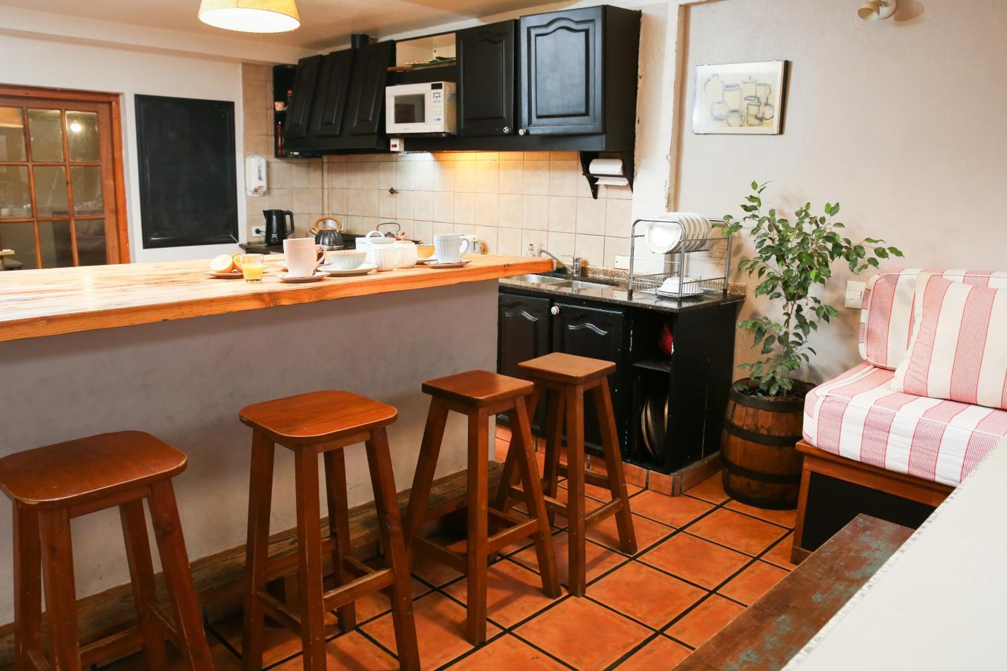 La Justina Hostel San Carlos de Bariloche Bagian luar foto