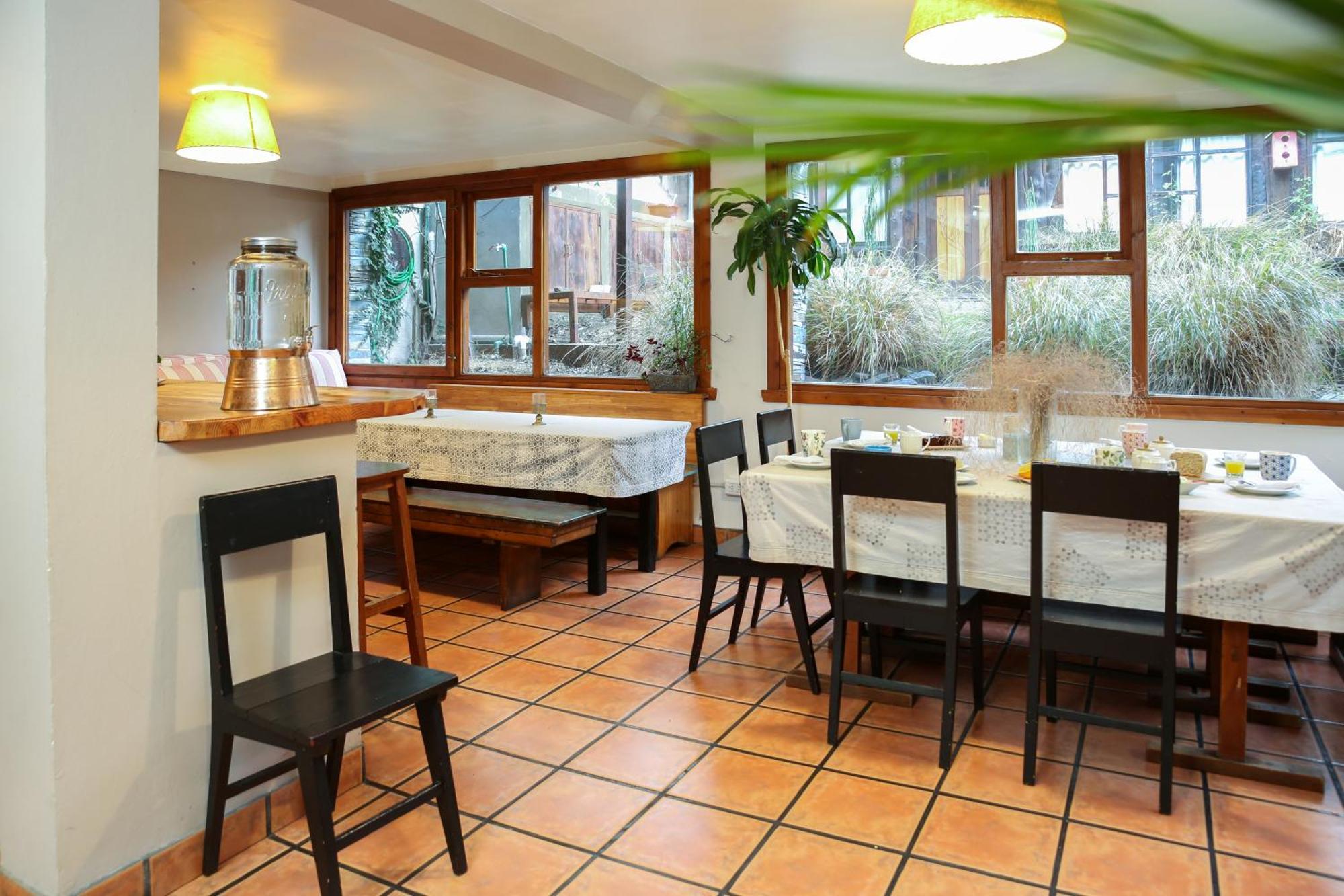 La Justina Hostel San Carlos de Bariloche Bagian luar foto