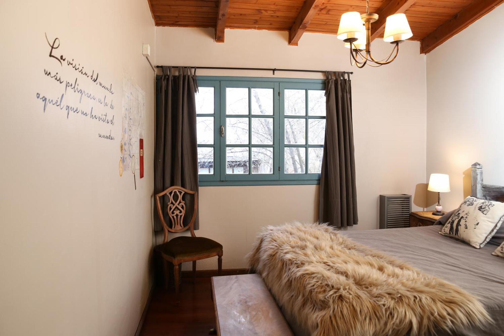 La Justina Hostel San Carlos de Bariloche Bagian luar foto
