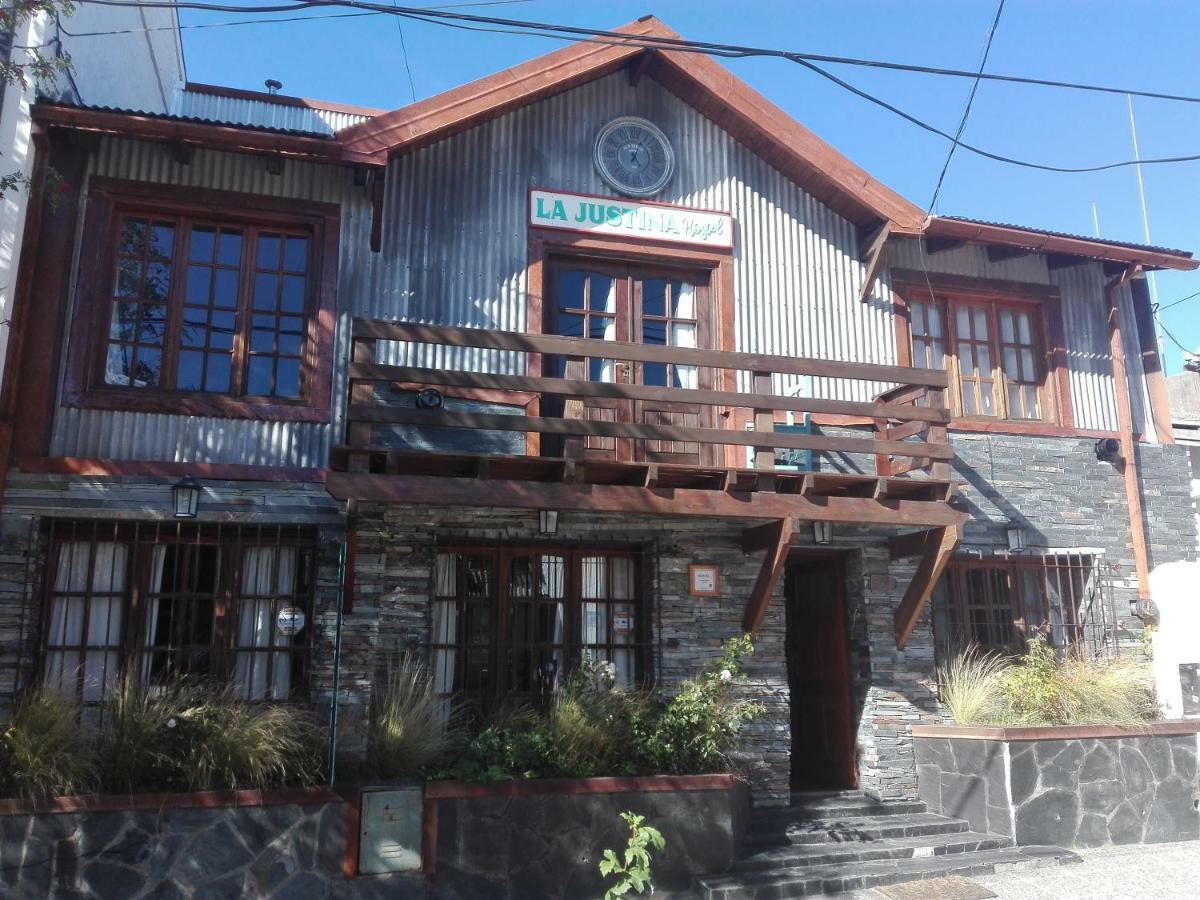 La Justina Hostel San Carlos de Bariloche Bagian luar foto